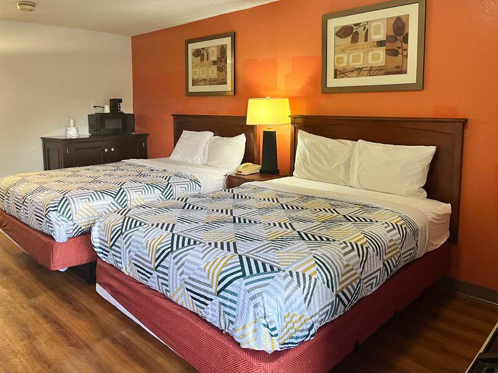 STUDIO 6 SUITES DAYTON OH-guestroom-Guest Room,Suite,On-Site.jpg