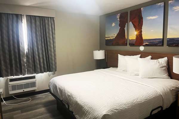  - Days Inn Albuquerque