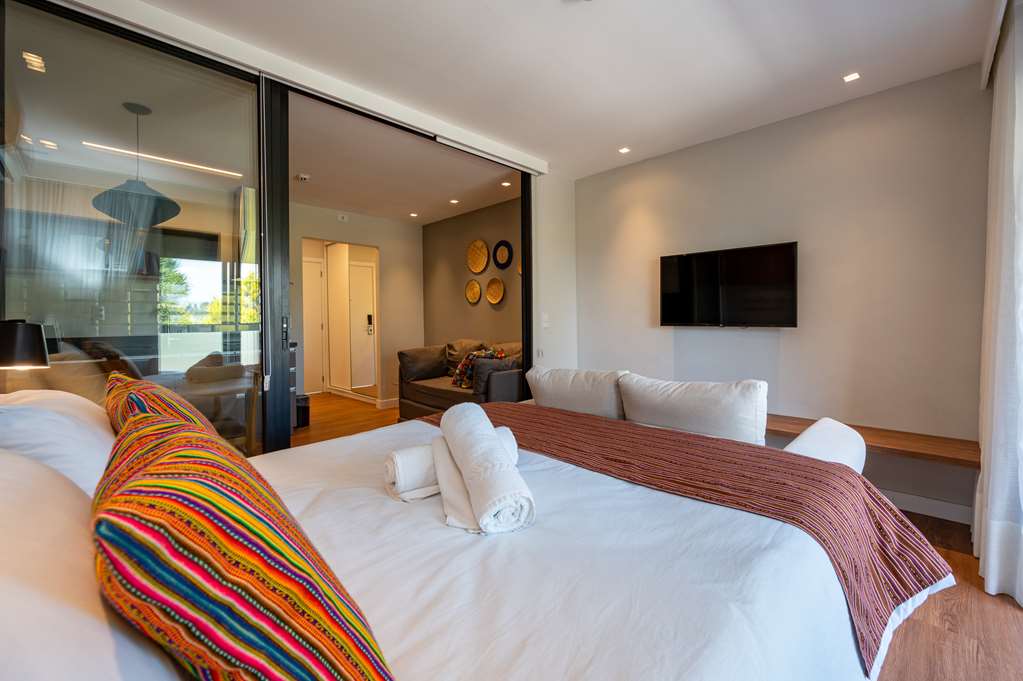 Wanderlust Experience Hotel, BW Signature Collection-guestroom-Guest Room,On-Site.jpg