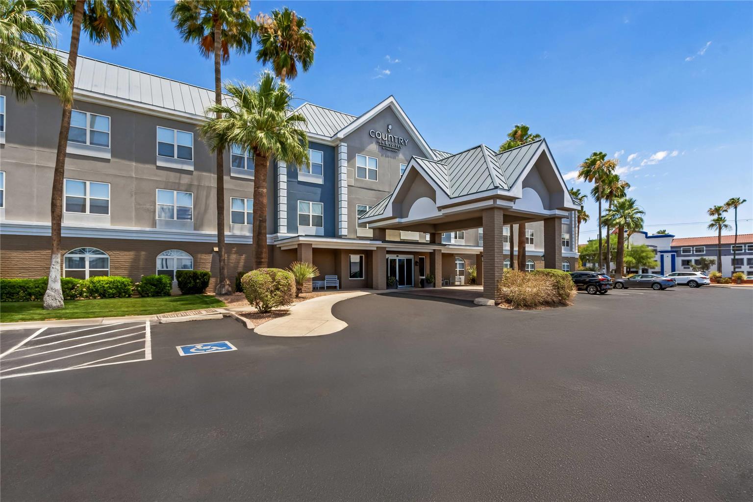Country Inn & Suites Tucson Airport