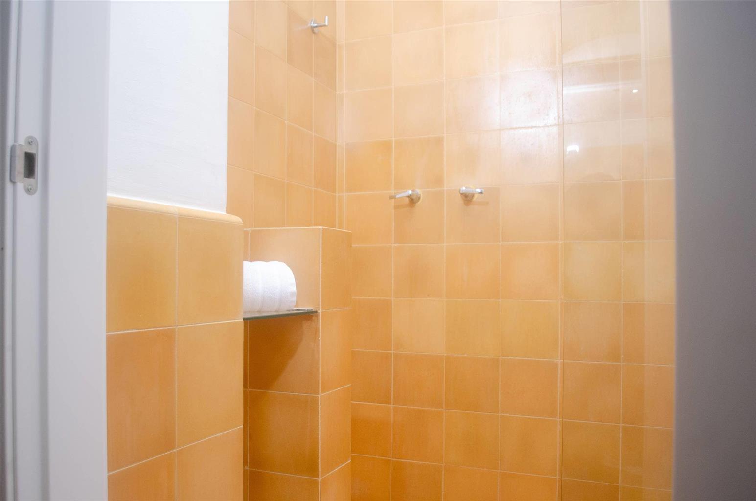 FARANDA COLLECTION BARRANQUILLA A M-guestroom-Guest Room,Bathroom,On-Site.jpg