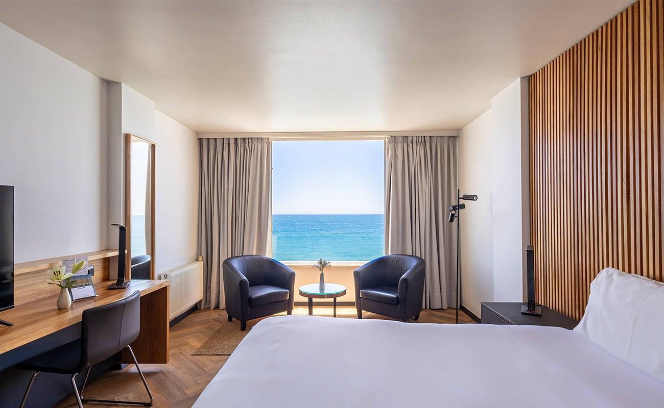 RADISSON BLU ACQUA HOTEL & SPA CONC-guestroom-Guest Room,On-Site.jpg