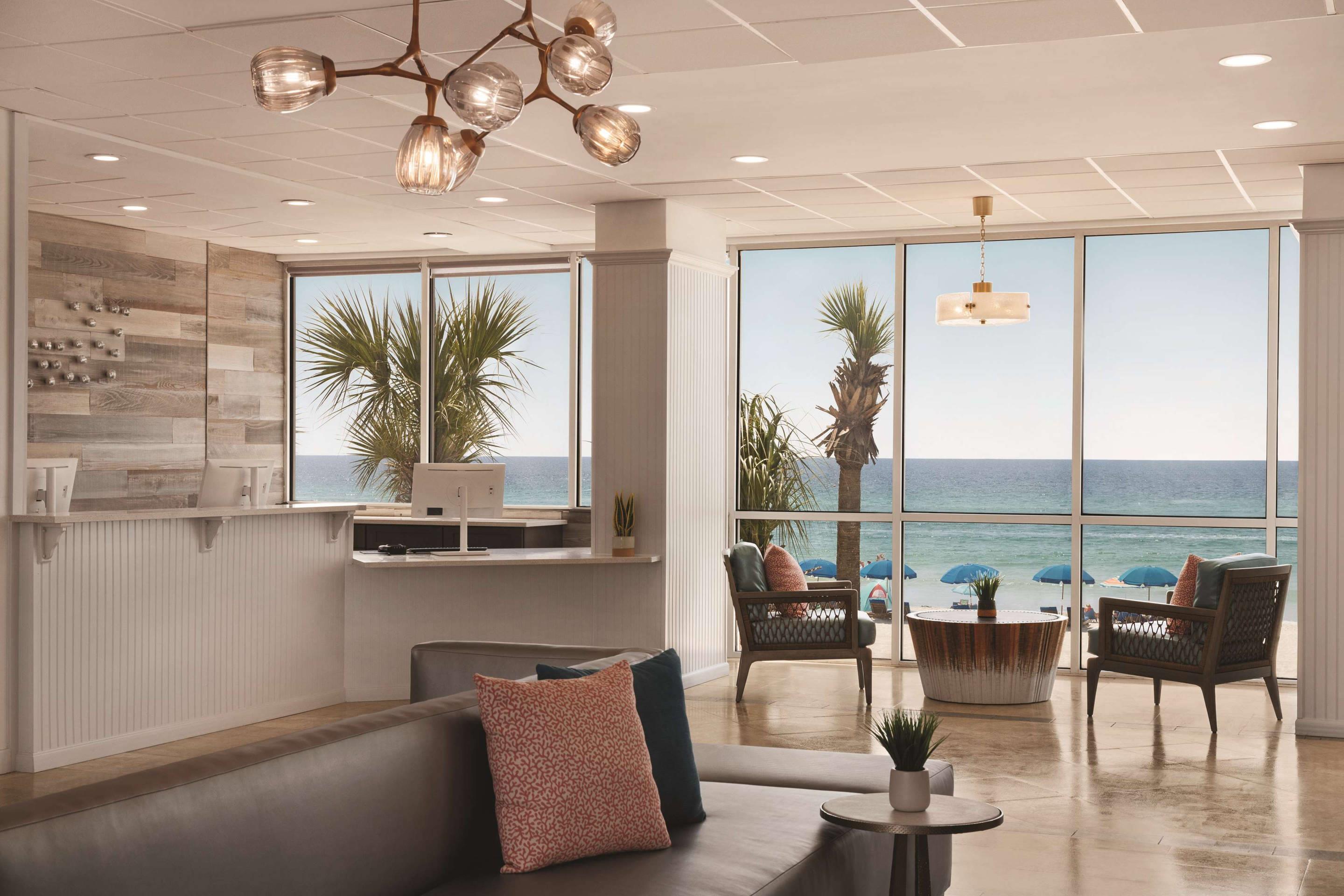Hotel lobby | Radisson Panama City Beach - Oceanfront