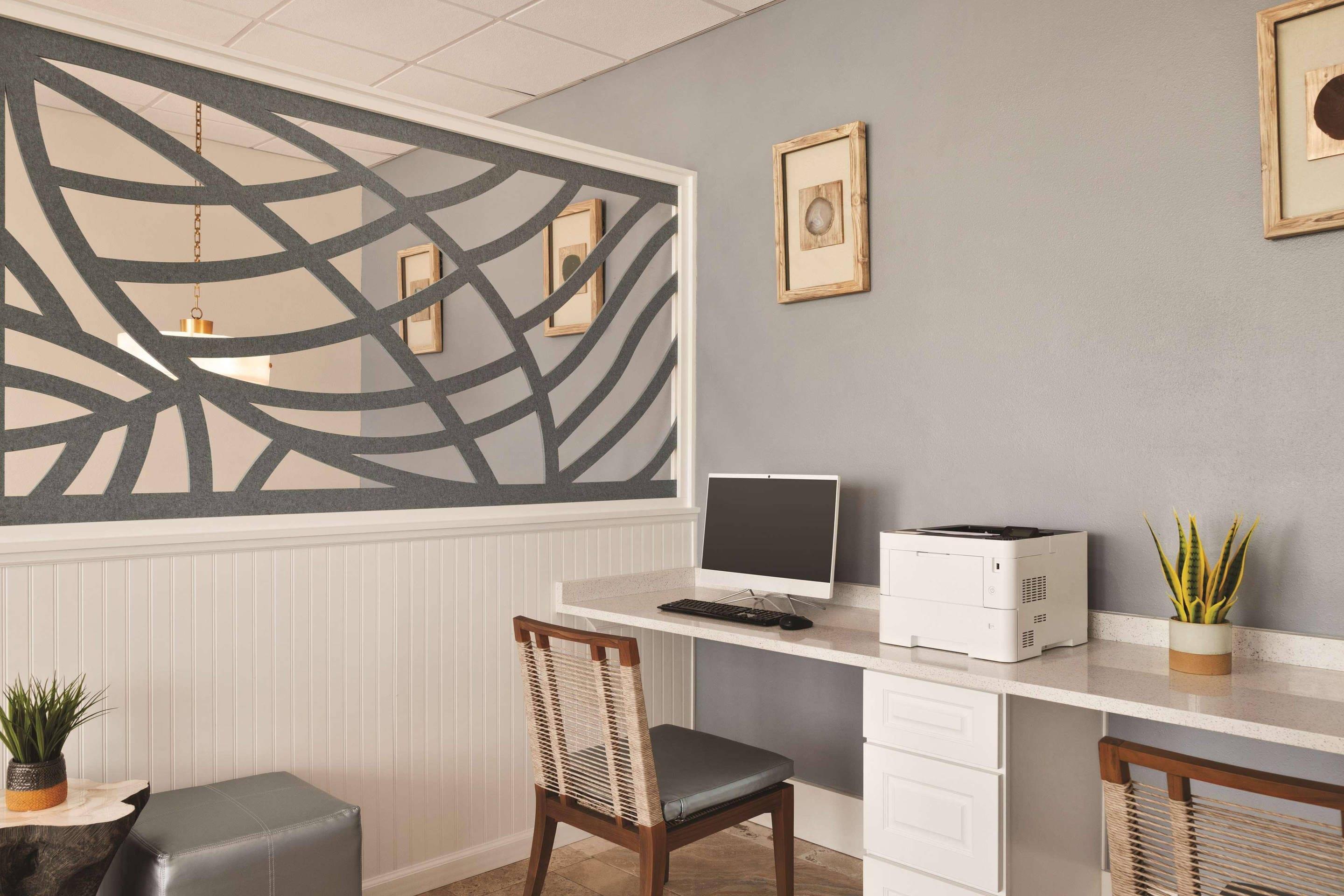 Business Center | Radisson Panama City Beach - Oceanfront