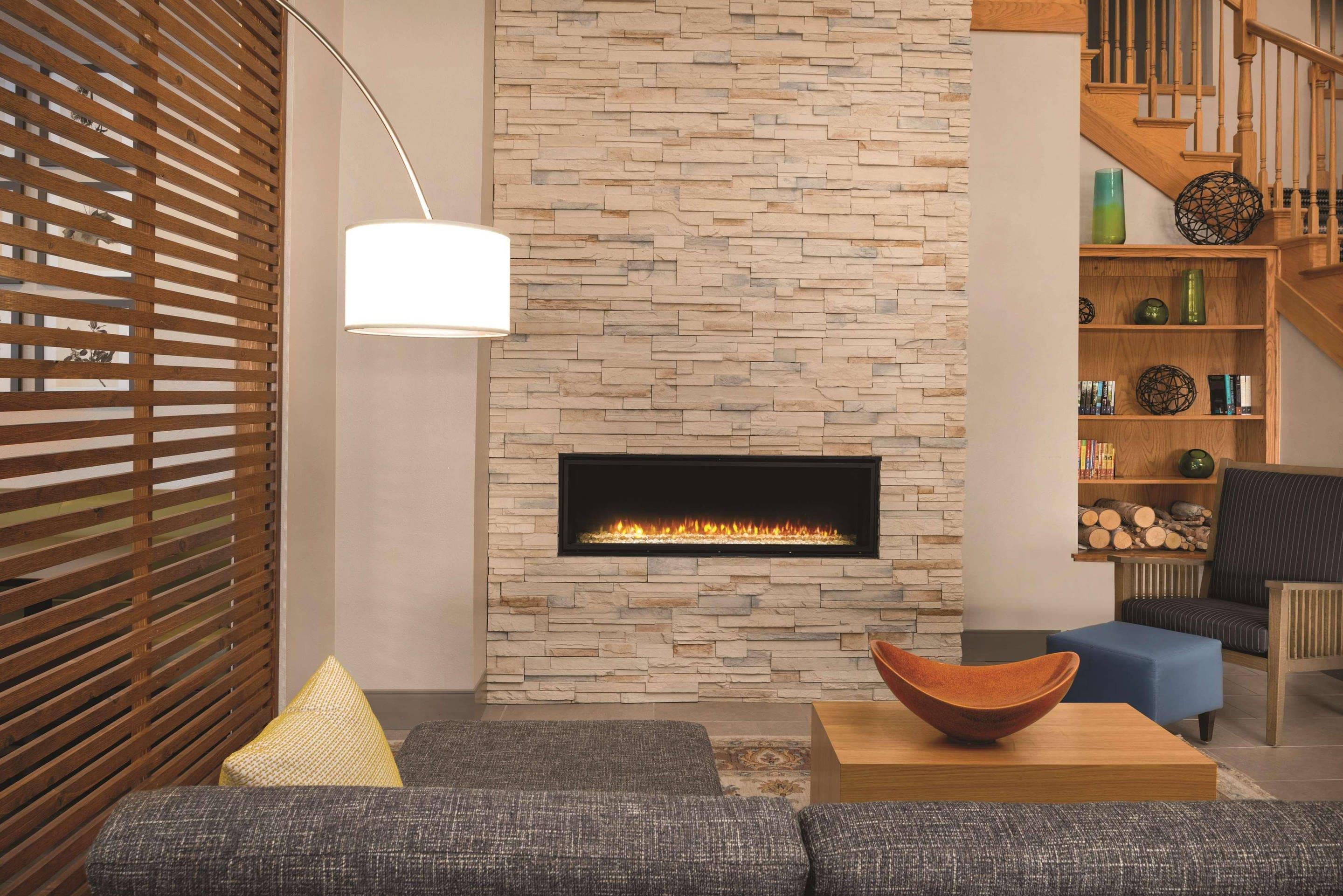 LobbyInterior | Country Inn & Suites by Radisson, Galena, IL