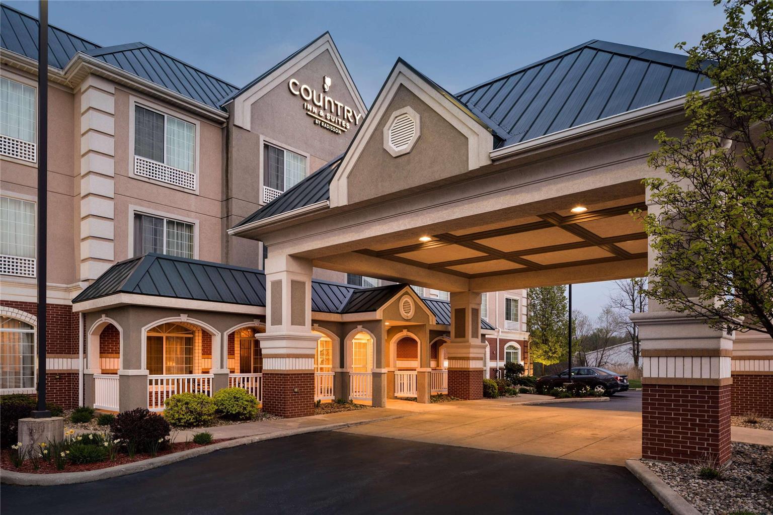 Country Inn & Suites Michigan City