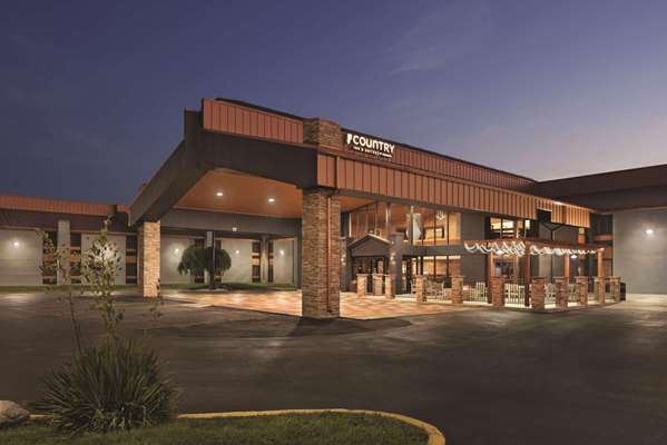 On-Site,Outdoor/Exterior,Exterior View of Building