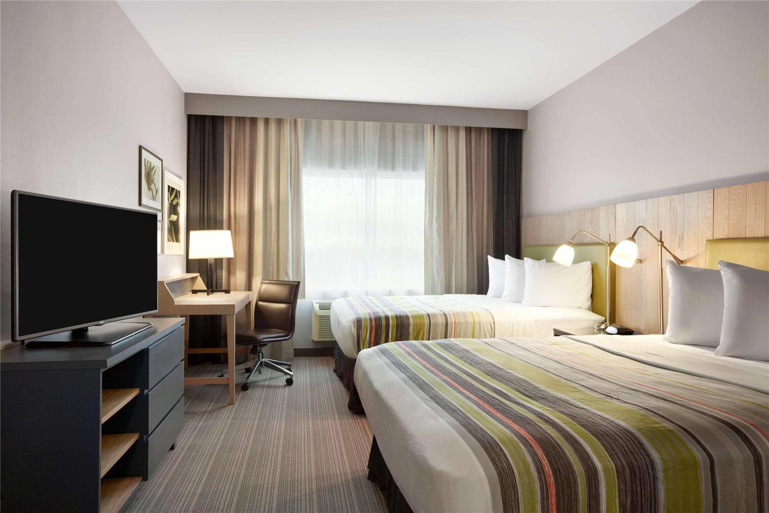 COUNTRY INN AND SUITES BY RADISSON-guestroom-Guest Room,On-Site.jpg