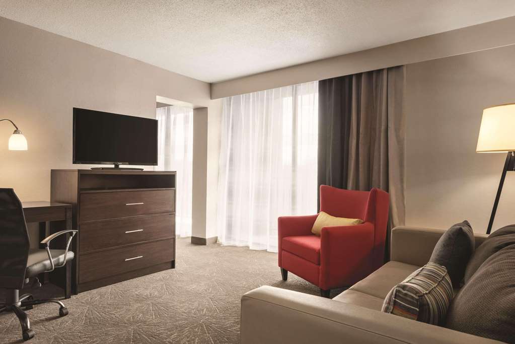 COUNTRY INN AND SUITES BY RADISSON-guestroom-Guest Room,Suite,On-Site.jpg