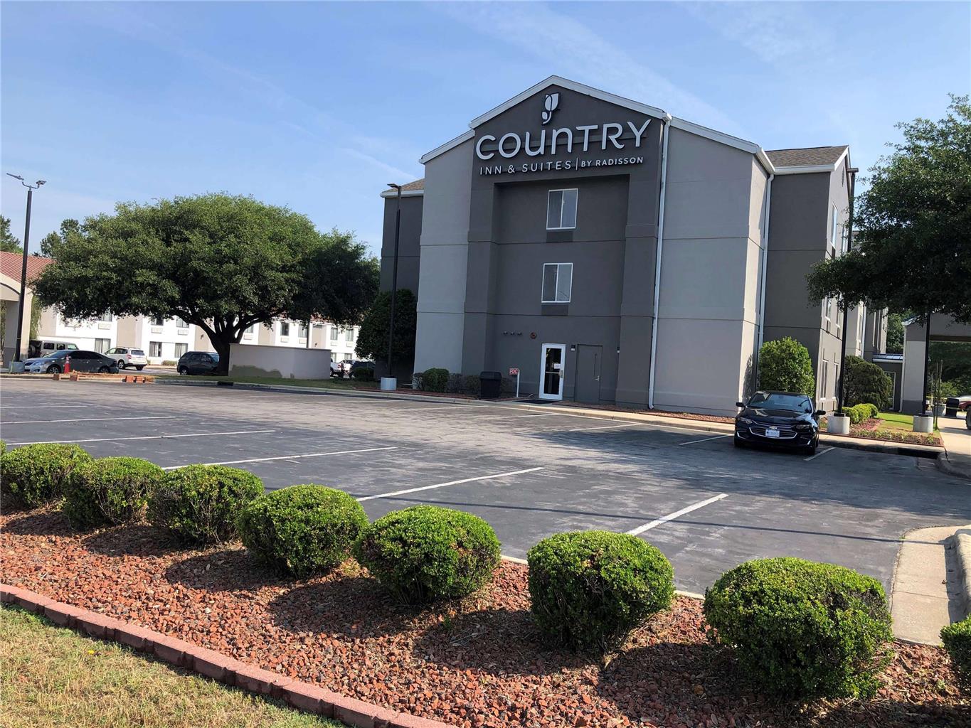 Country Inn & Suites Fayetteville I-95