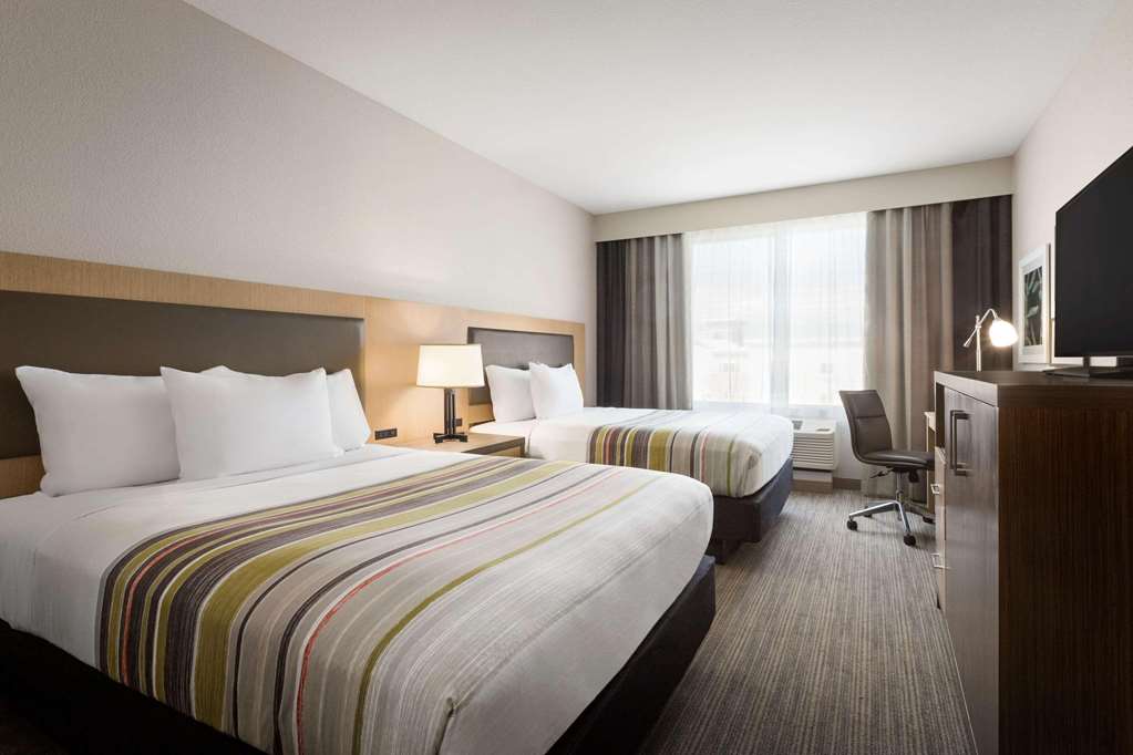 COUNTRY INN & SUITES BY RADISSON NE-guestroom-Guest Room,Suite,On-Site.jpg