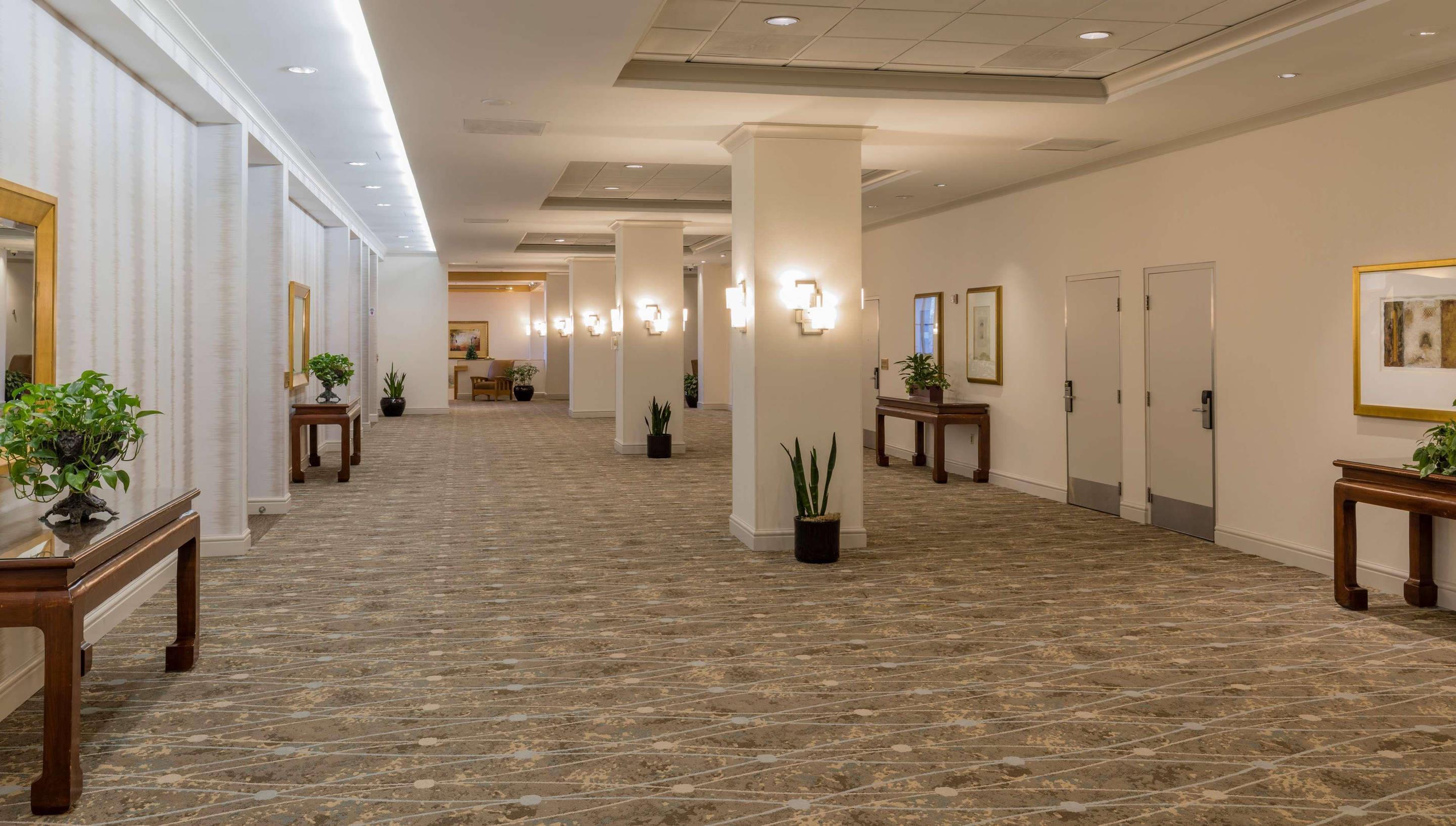 Wasatch Foyer | Radisson Hotel Salt Lake City Downtown