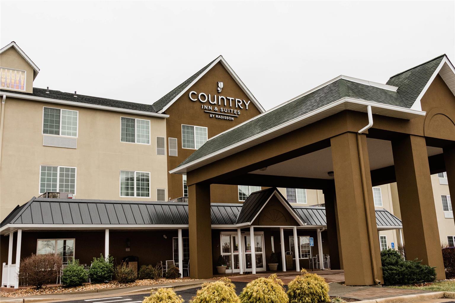 Country Inn & Suites Winchester