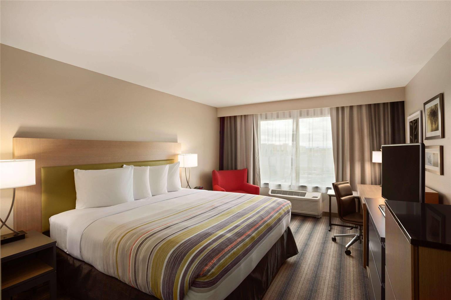 COUNTRY INN AND SUITES SEATTLE-BOTH, photo 3