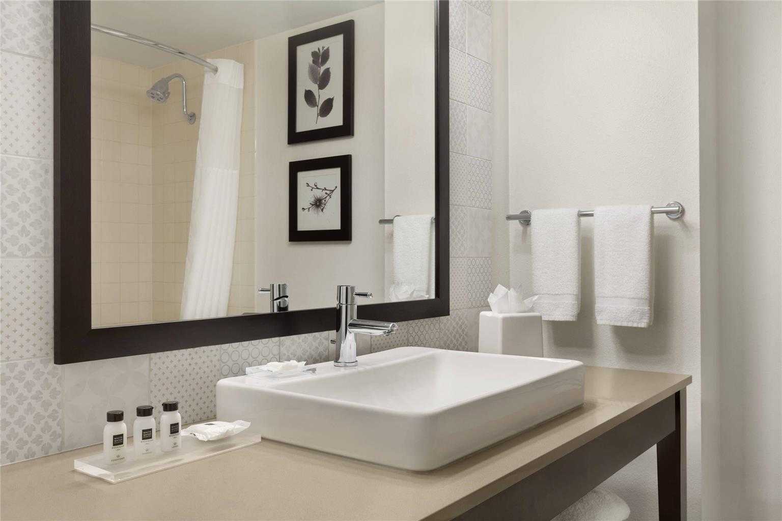 COUNTRY INN AND SUITES SEATTLE-BOTH, photo 5