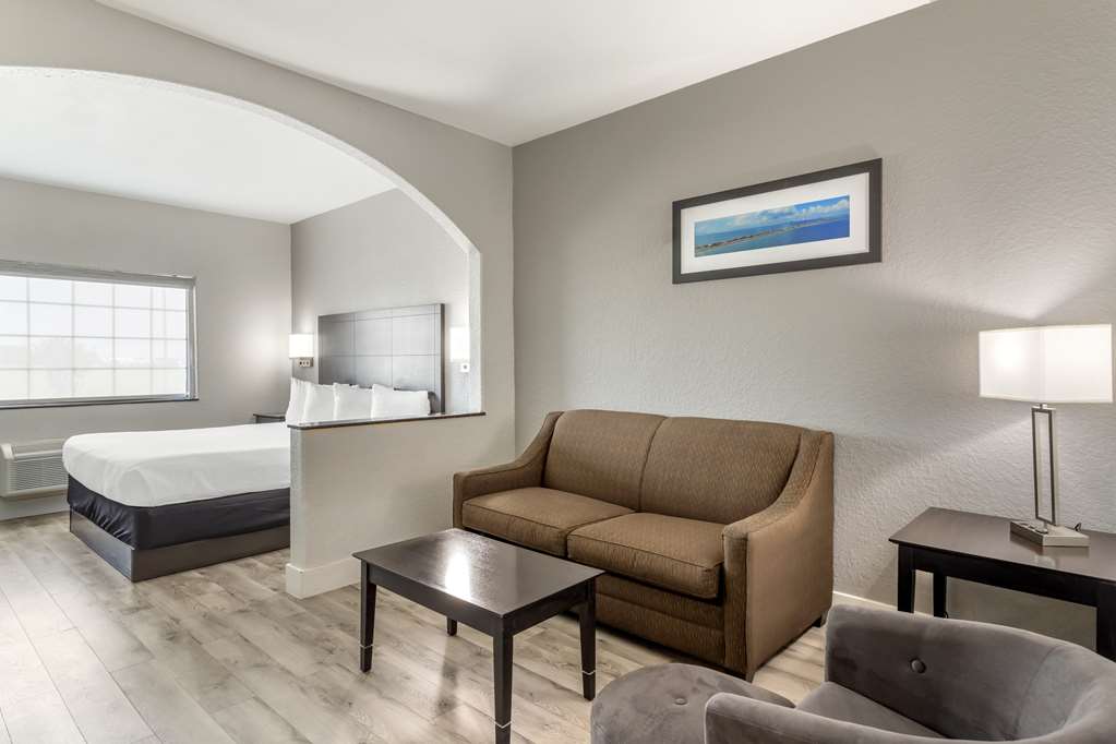 Best Western Texas City I-45-guestroom-Guest Room,Suite,On-Site.jpg