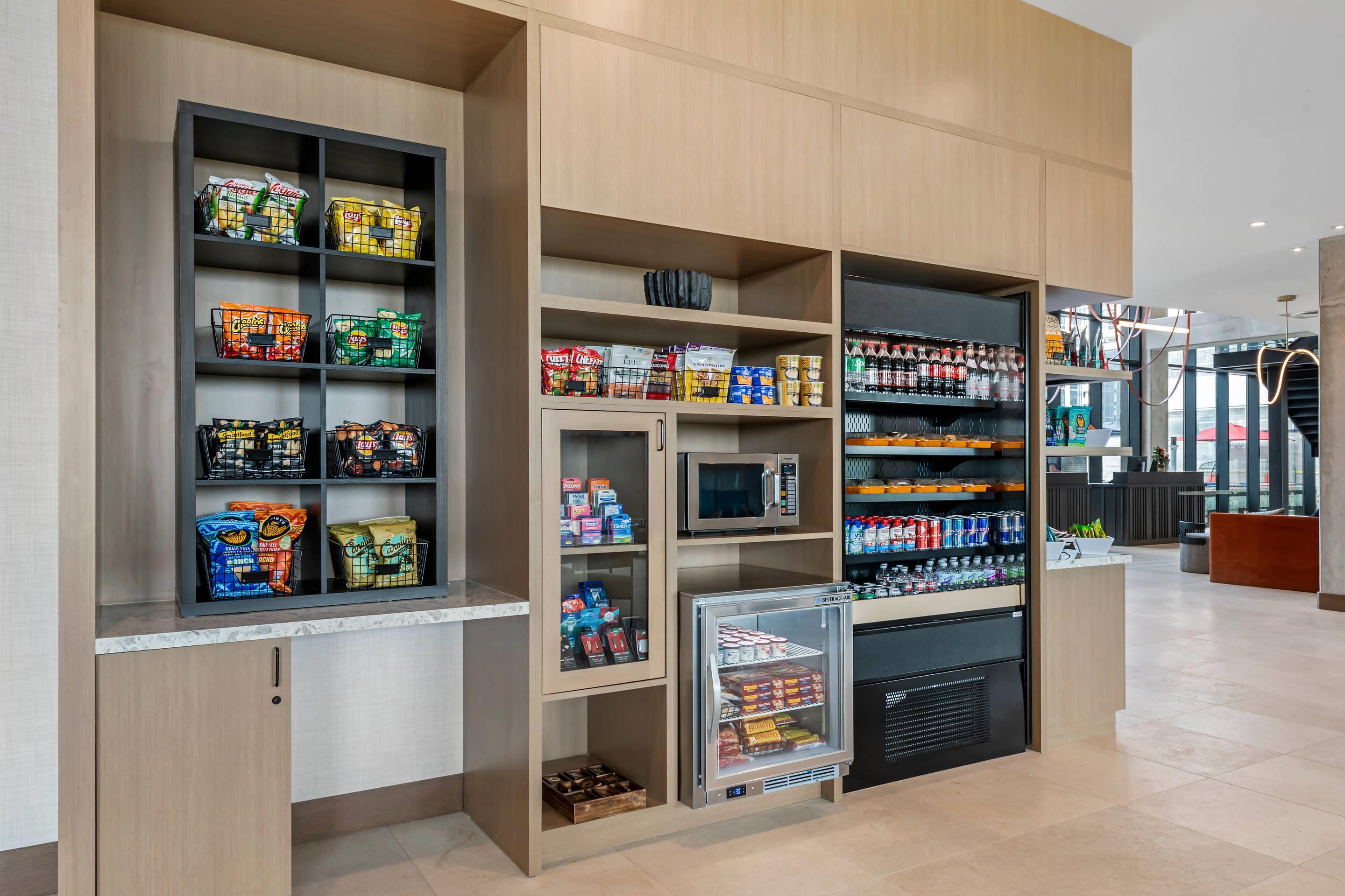 Hotel marketplace | Cambria Hotel Austin Downtown