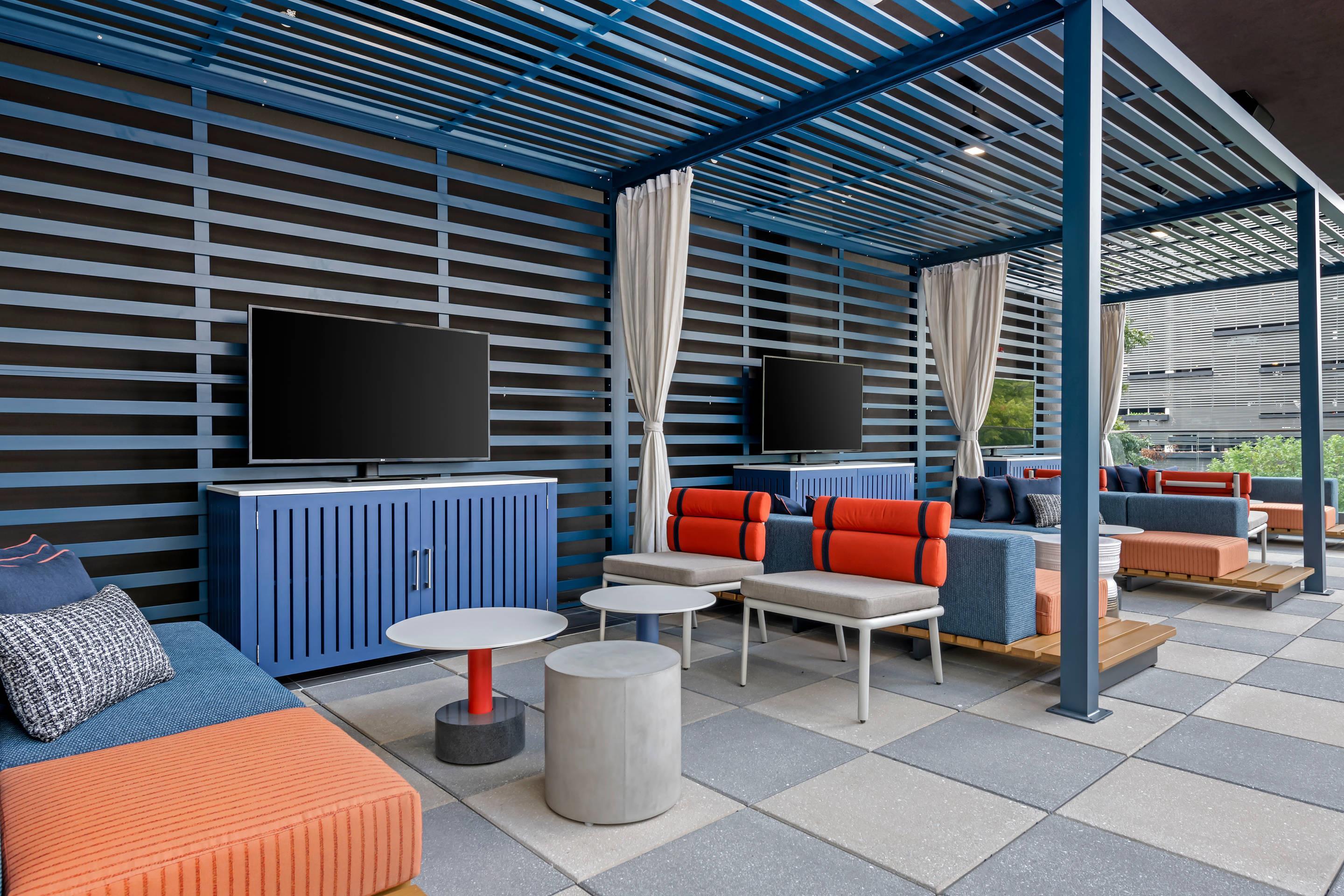 Relax by the pool | Cambria Hotel Austin Downtown