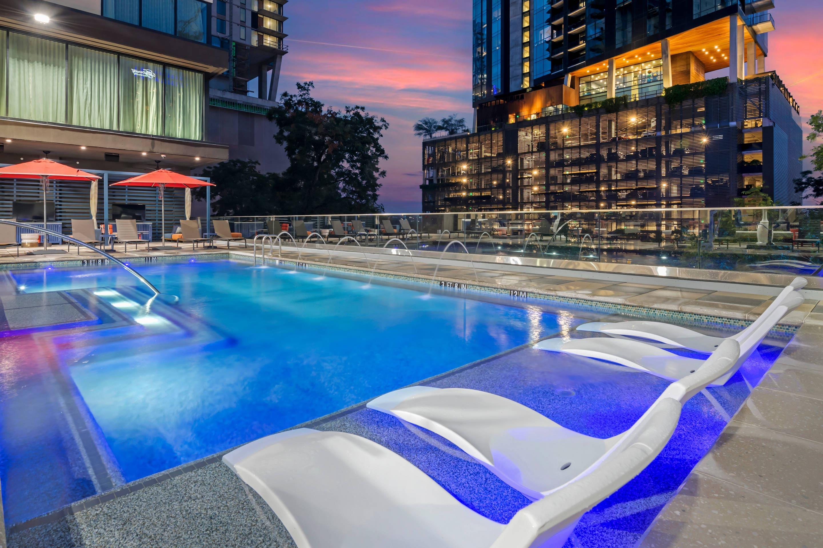 Twilight | Cambria Hotel Austin Downtown