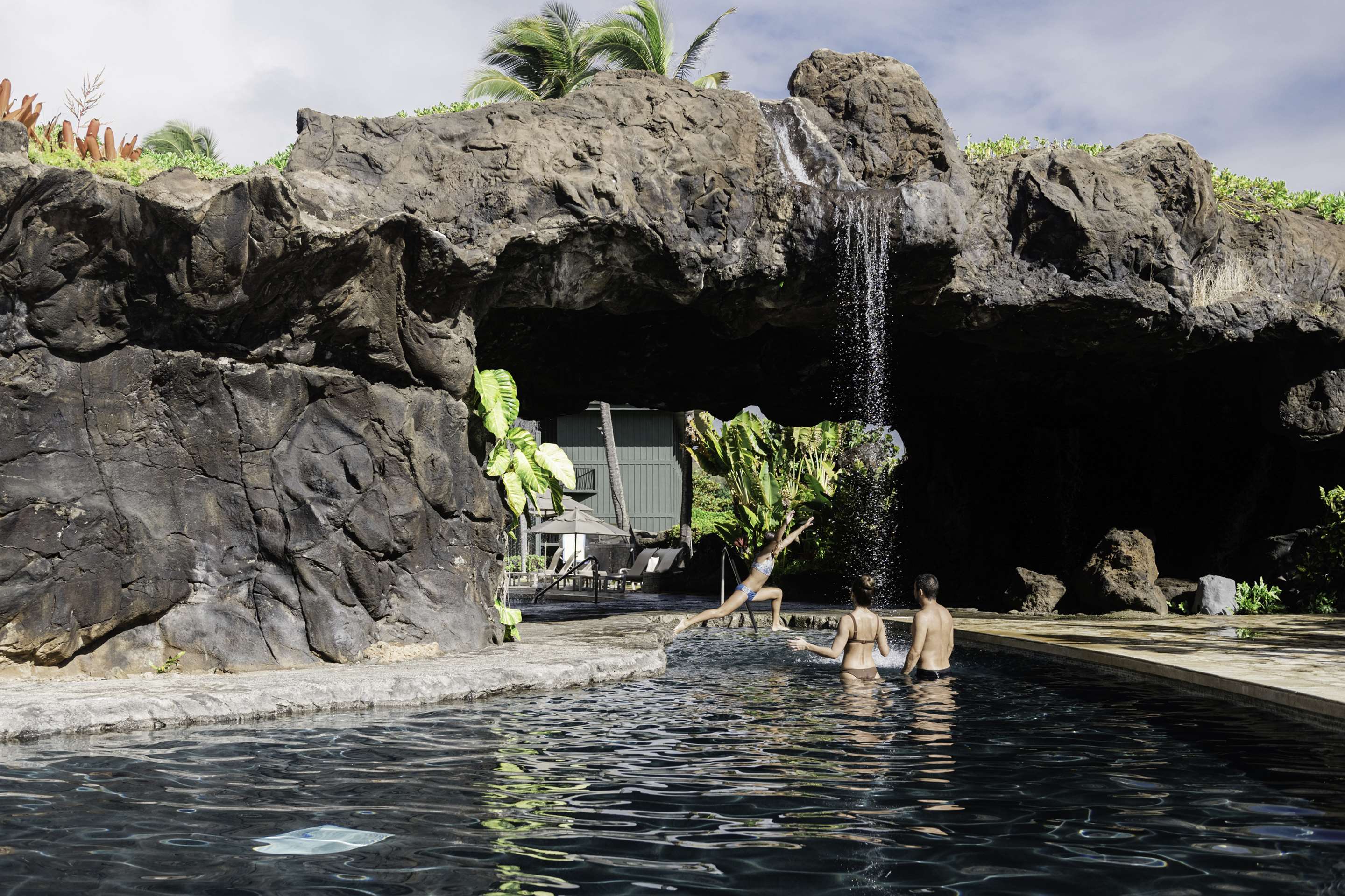 Pool - Lifestyle | OUTRIGGER Kauaʻi Beach Resort & Spa