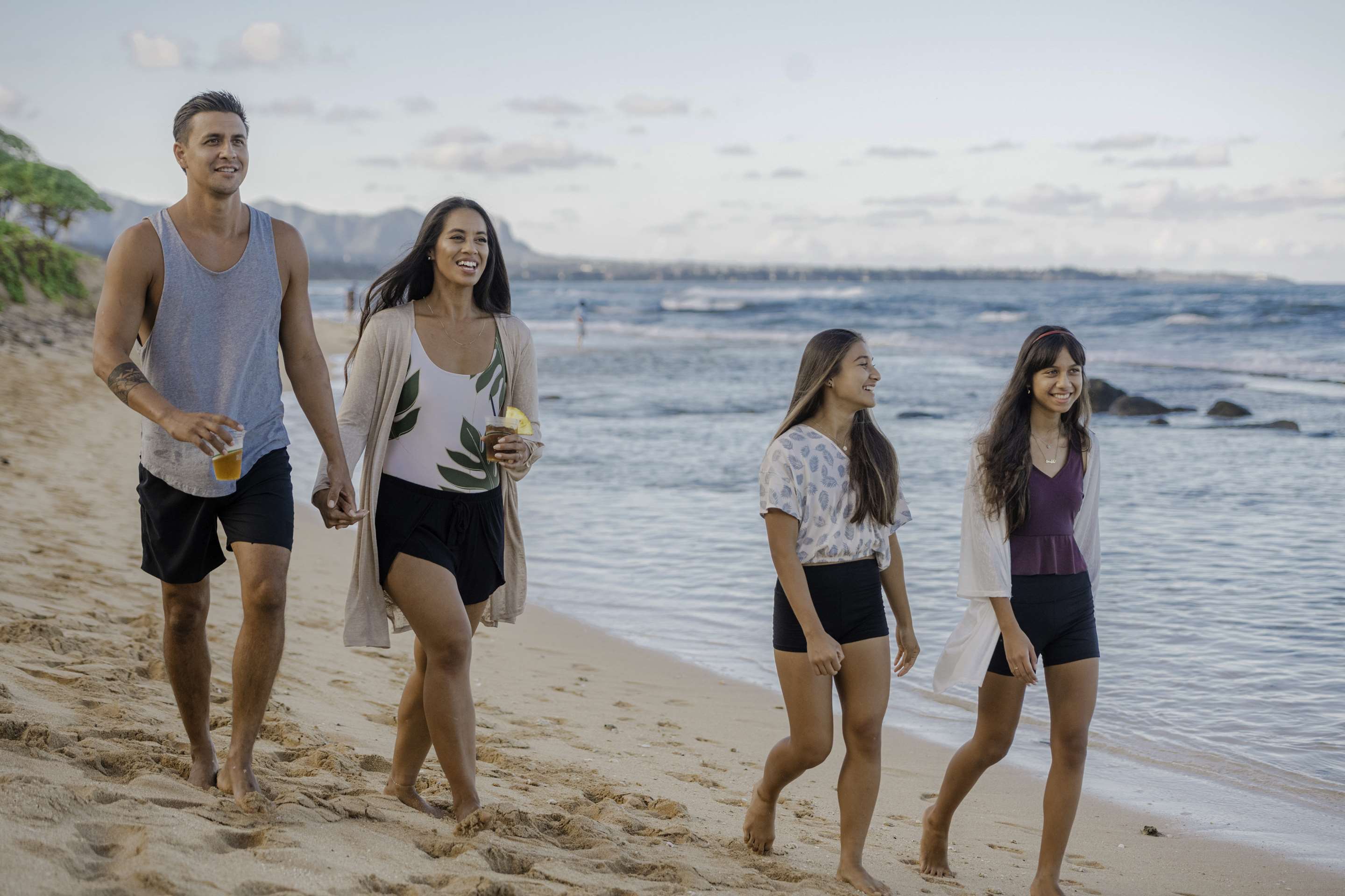 Beach - Lifestyle | OUTRIGGER Kauaʻi Beach Resort & Spa