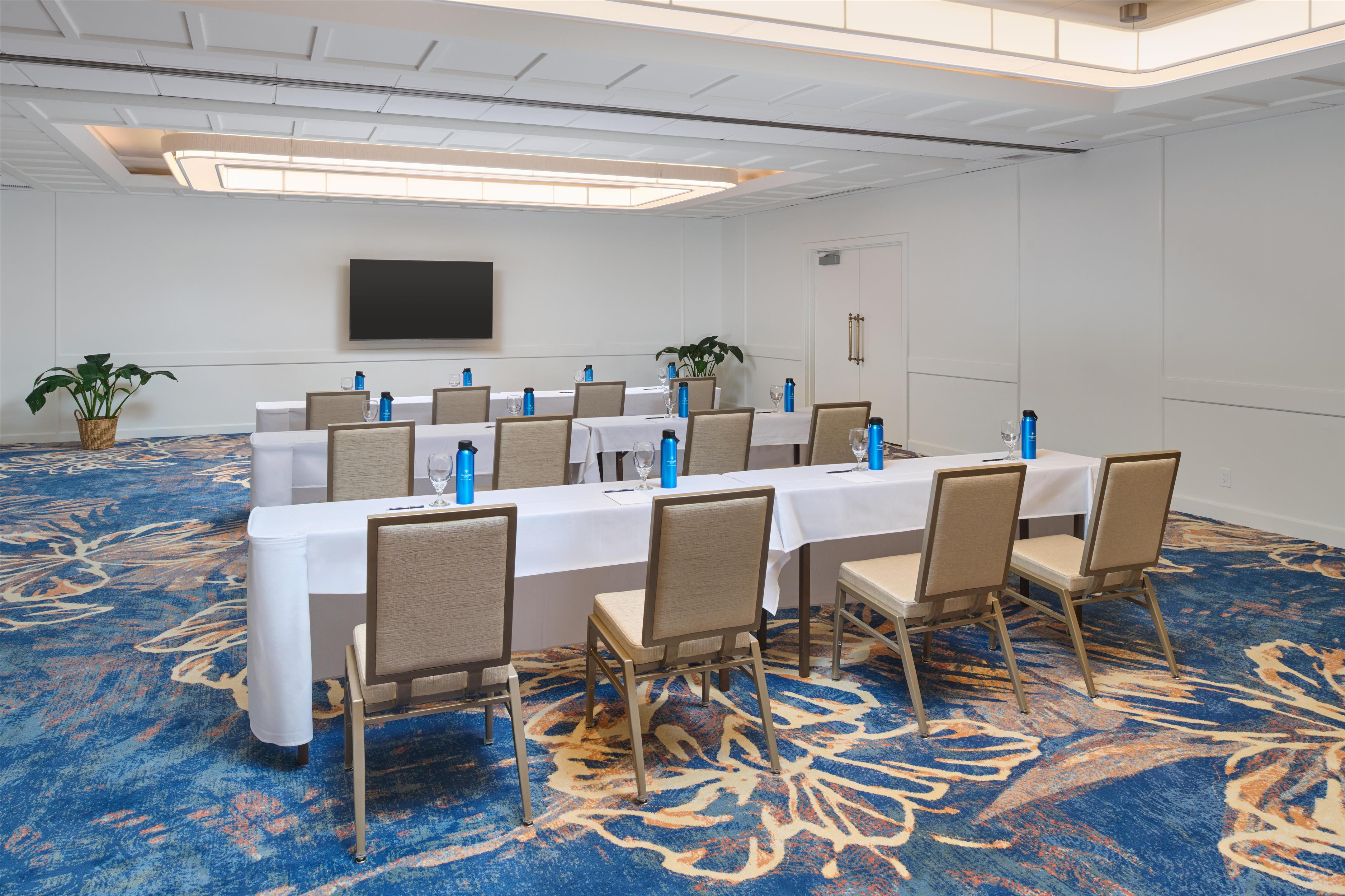Orchid Room | OUTRIGGER Kauaʻi Beach Resort & Spa