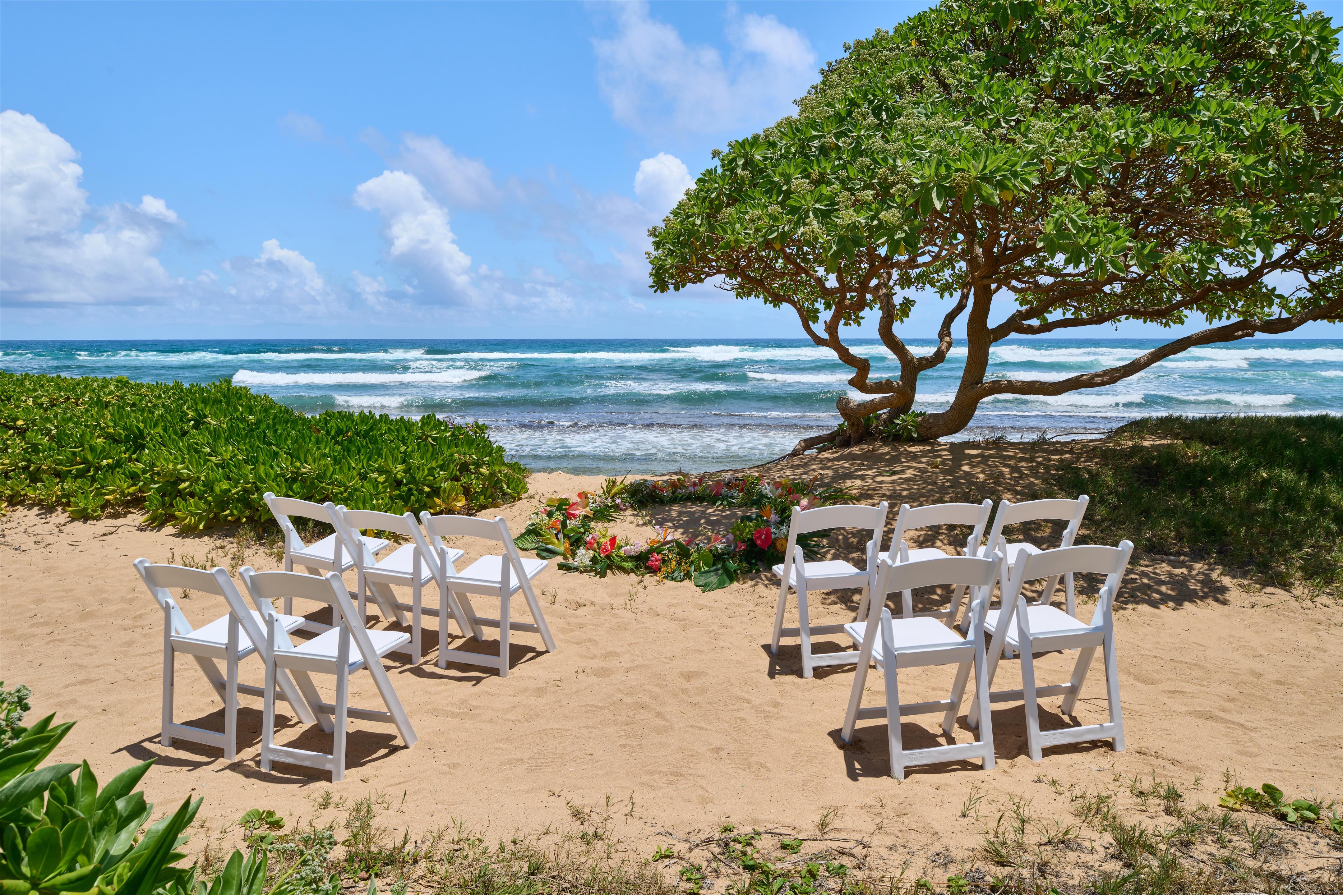 Kahakai Beachfront | OUTRIGGER Kauaʻi Beach Resort & Spa