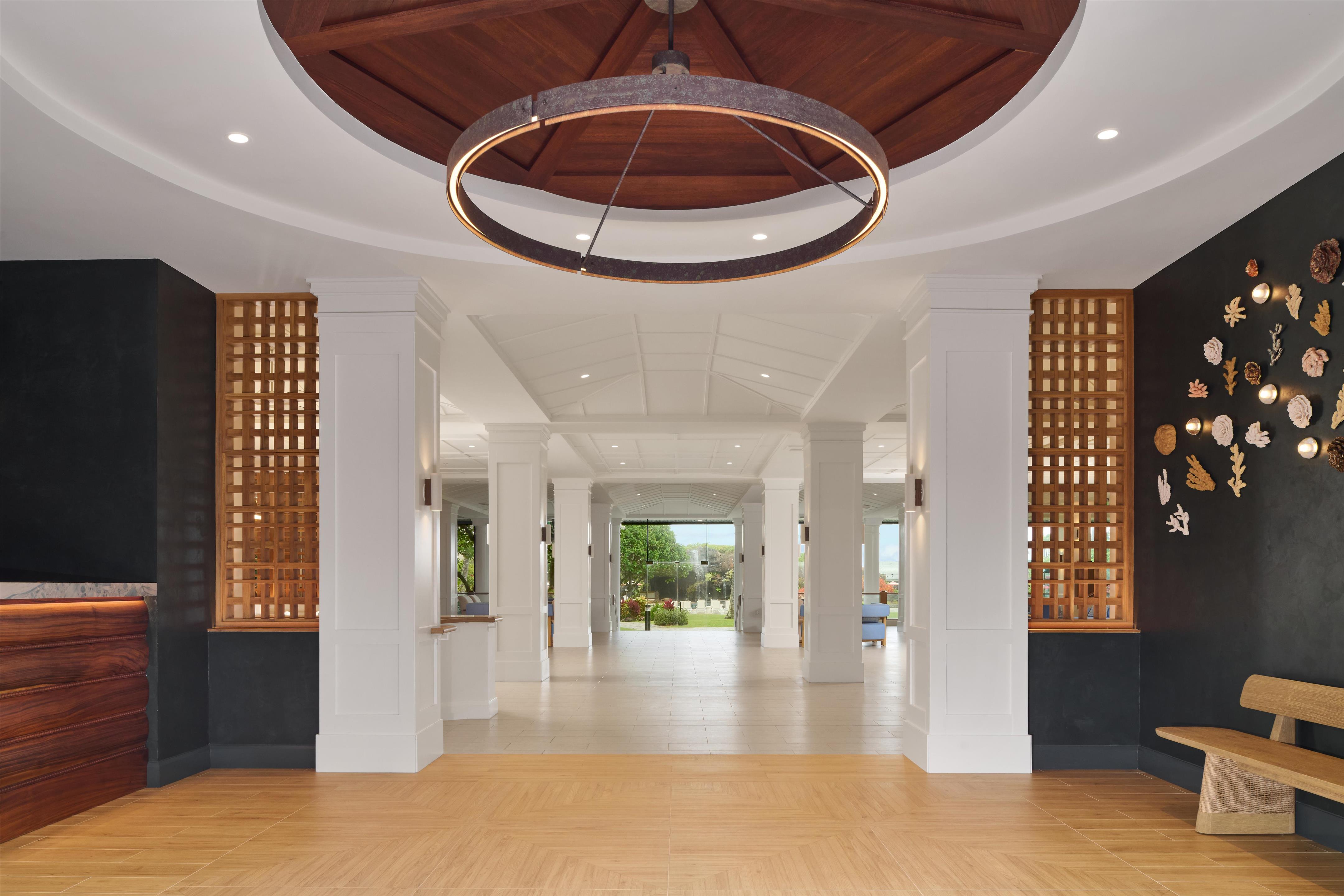 Entry | OUTRIGGER Kauaʻi Beach Resort & Spa