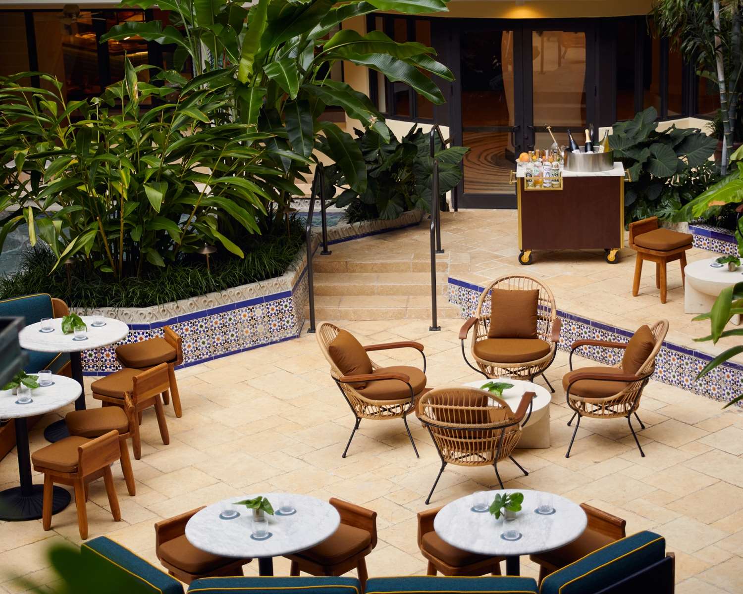 Dining at Mayfair House Miami Coconut Grove FL | Mayfair House Hotel & Garden