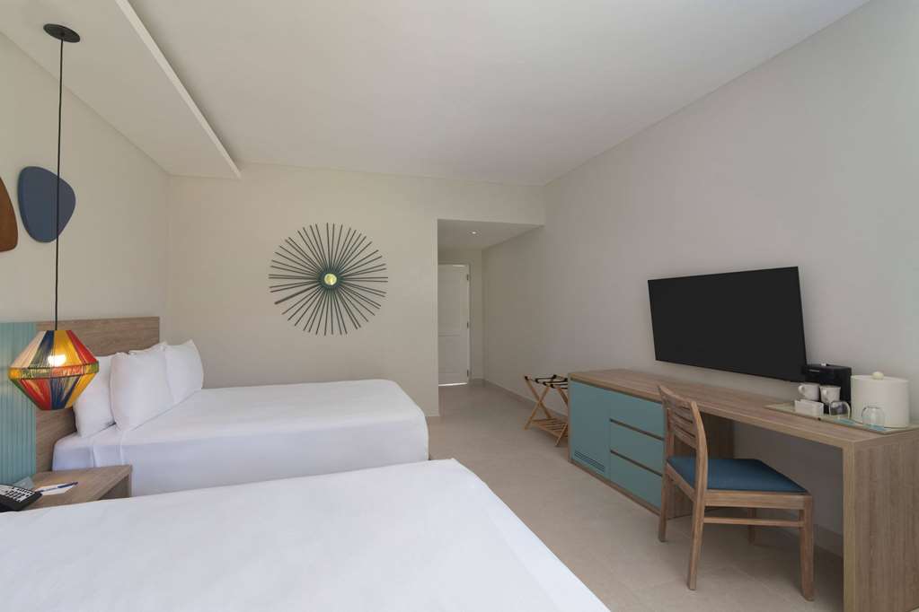 WYNDHAM ALLTRA SAMANA-guestroom-Guest Room,On-Site.jpg