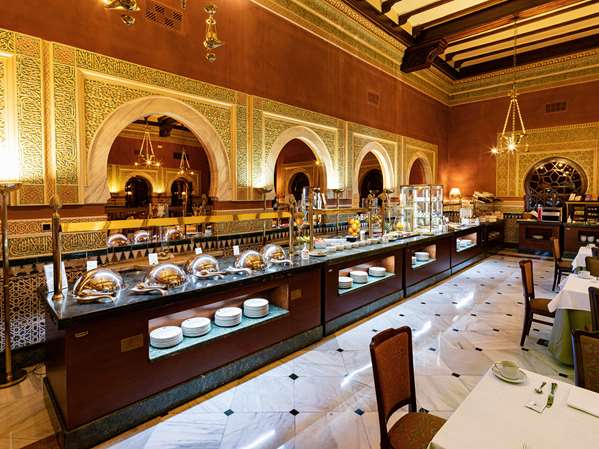 Alhambra Palace Hotel