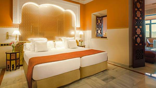 Alhambra Palace Hotel