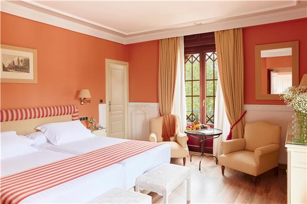 ALHAMBRA PALACE HOTEL - Photo 26