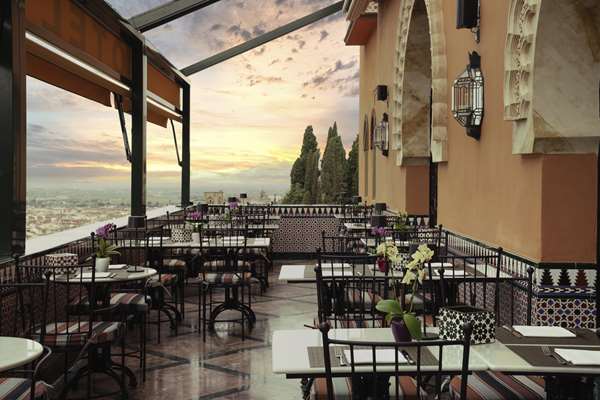 Alhambra Palace Hotel