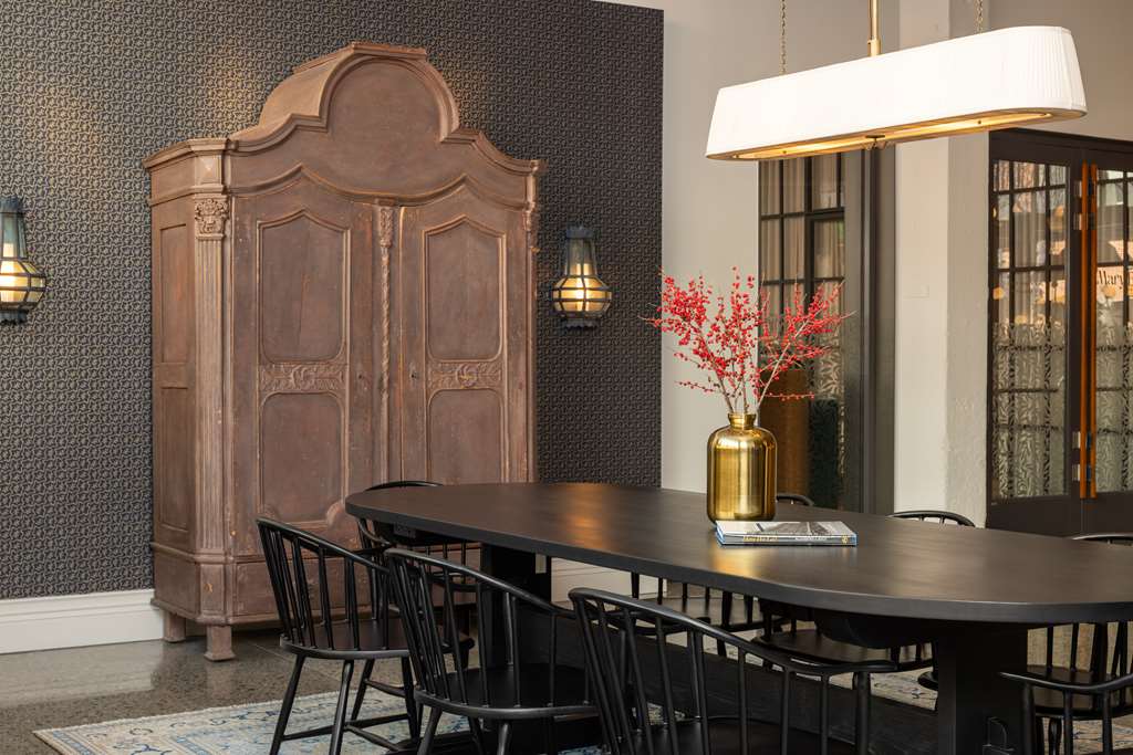 Fordson Hotel
