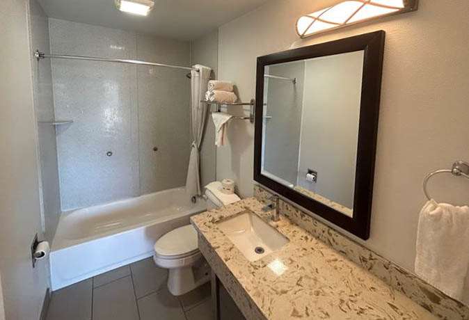 MOTEL 6 YUBA CITY, CA-guestroom-Guest Room,Bathroom,On-Site.jpg