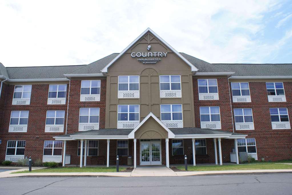 Country Inn and Suites by Radisson Lansing