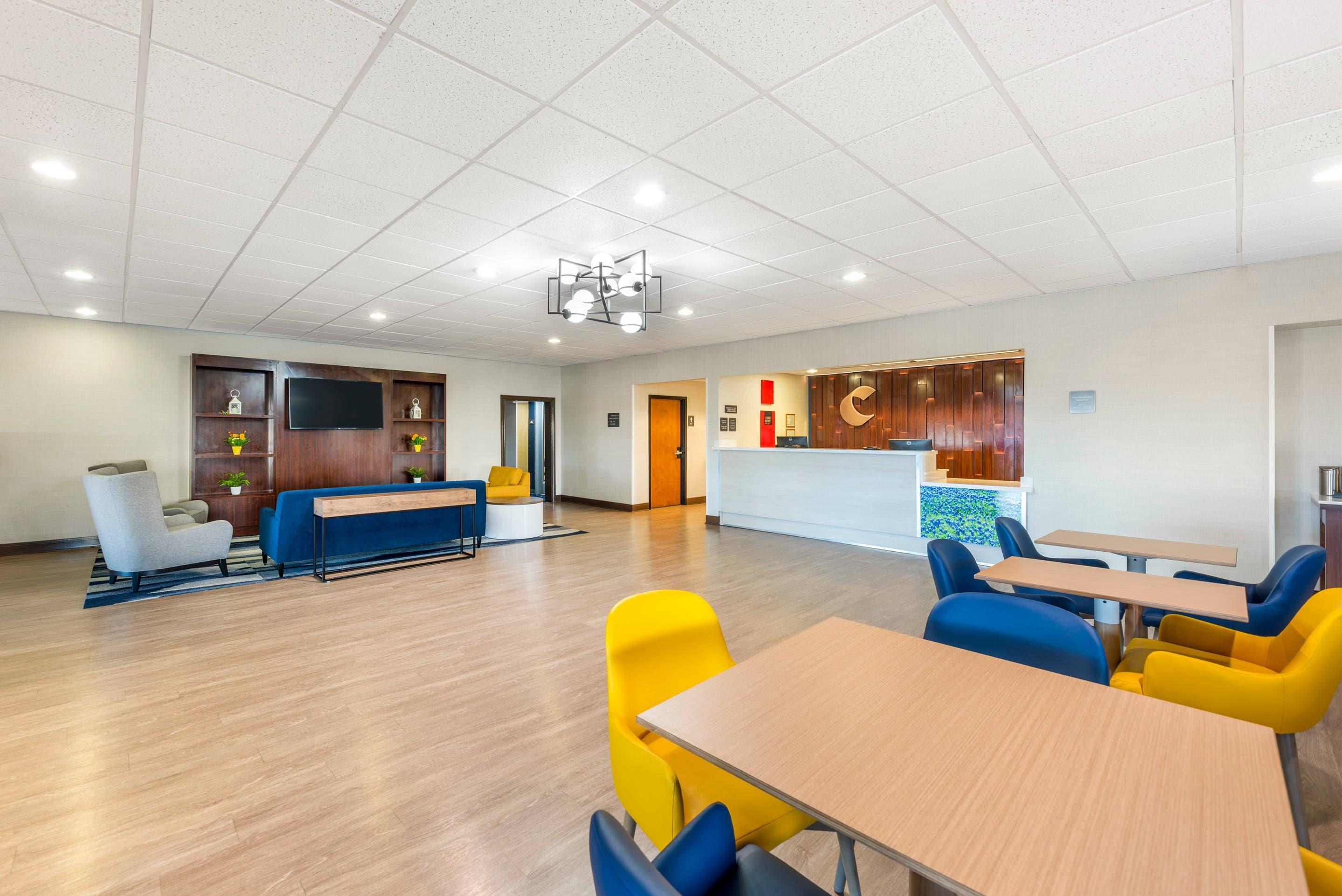 Hotel lobby | Comfort Inn - Killeen near Fort Cavazos