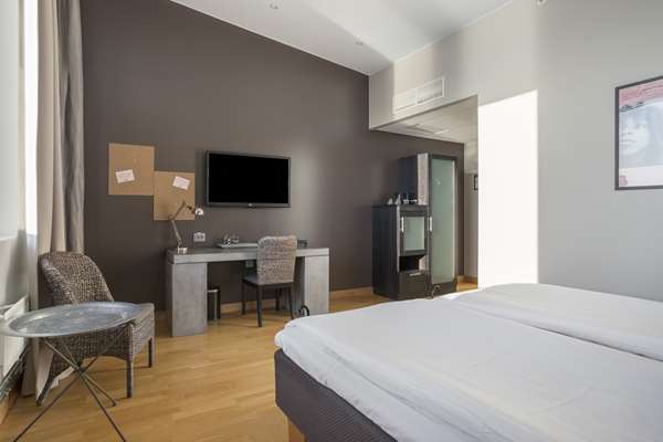 1 Double Bed, Non-Smoking, Superior Room, Work Desk, Wi-Fi, Hairdryer, Full Breakfast