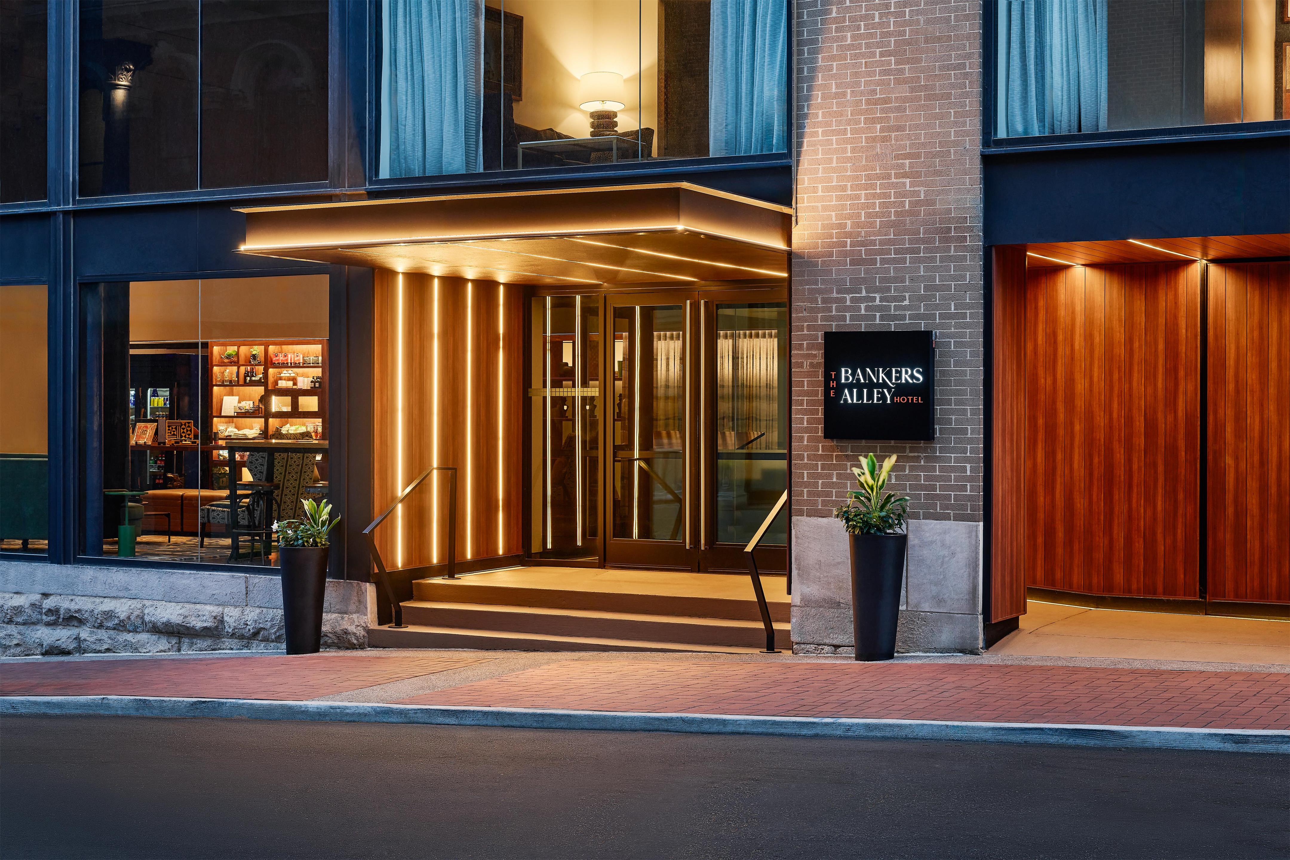 Exterior | The Bankers Alley Hotel Nashville, Tapestry Collection By Hilton