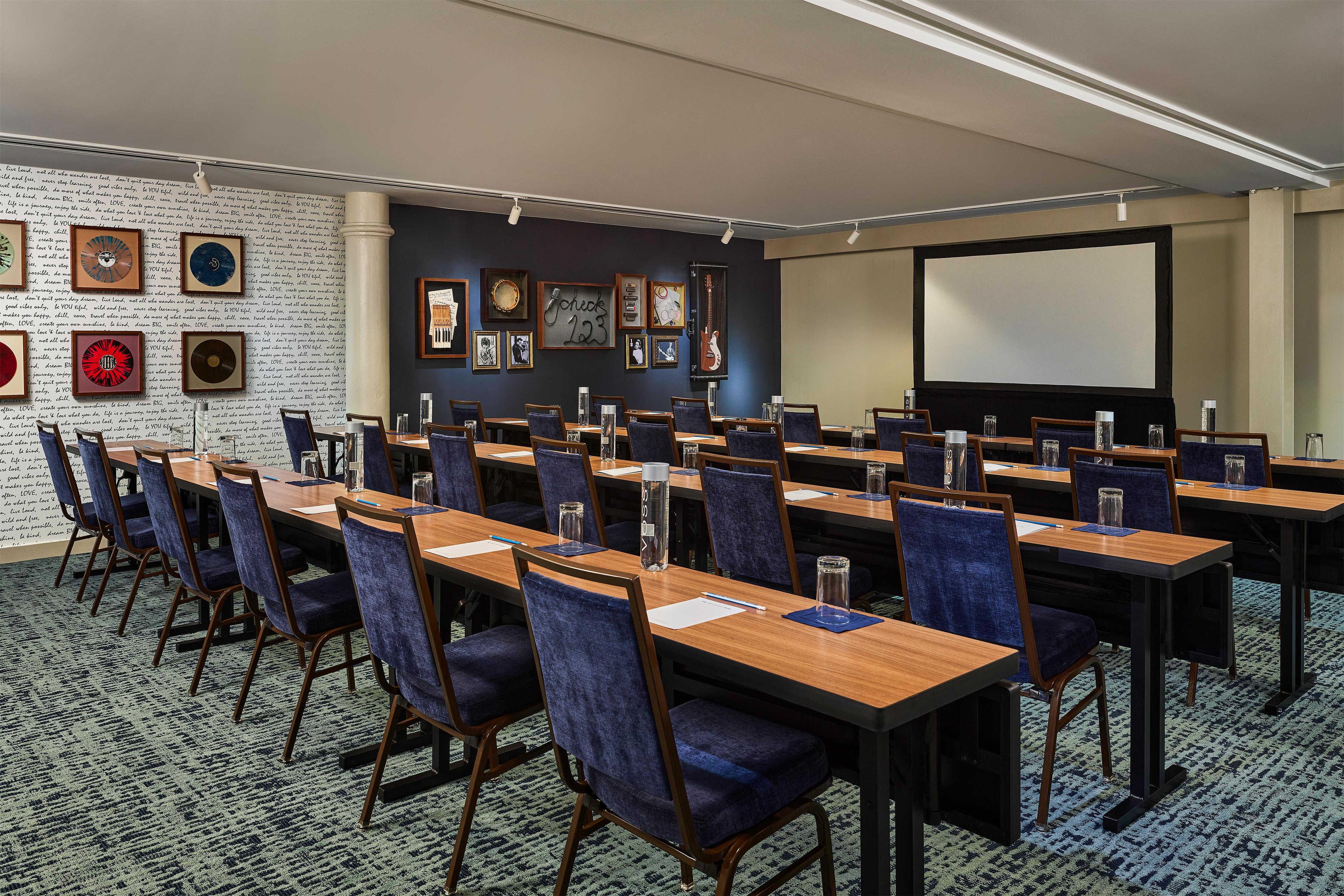 Meeting Room | The Bankers Alley Hotel Nashville, Tapestry Collection By Hilton