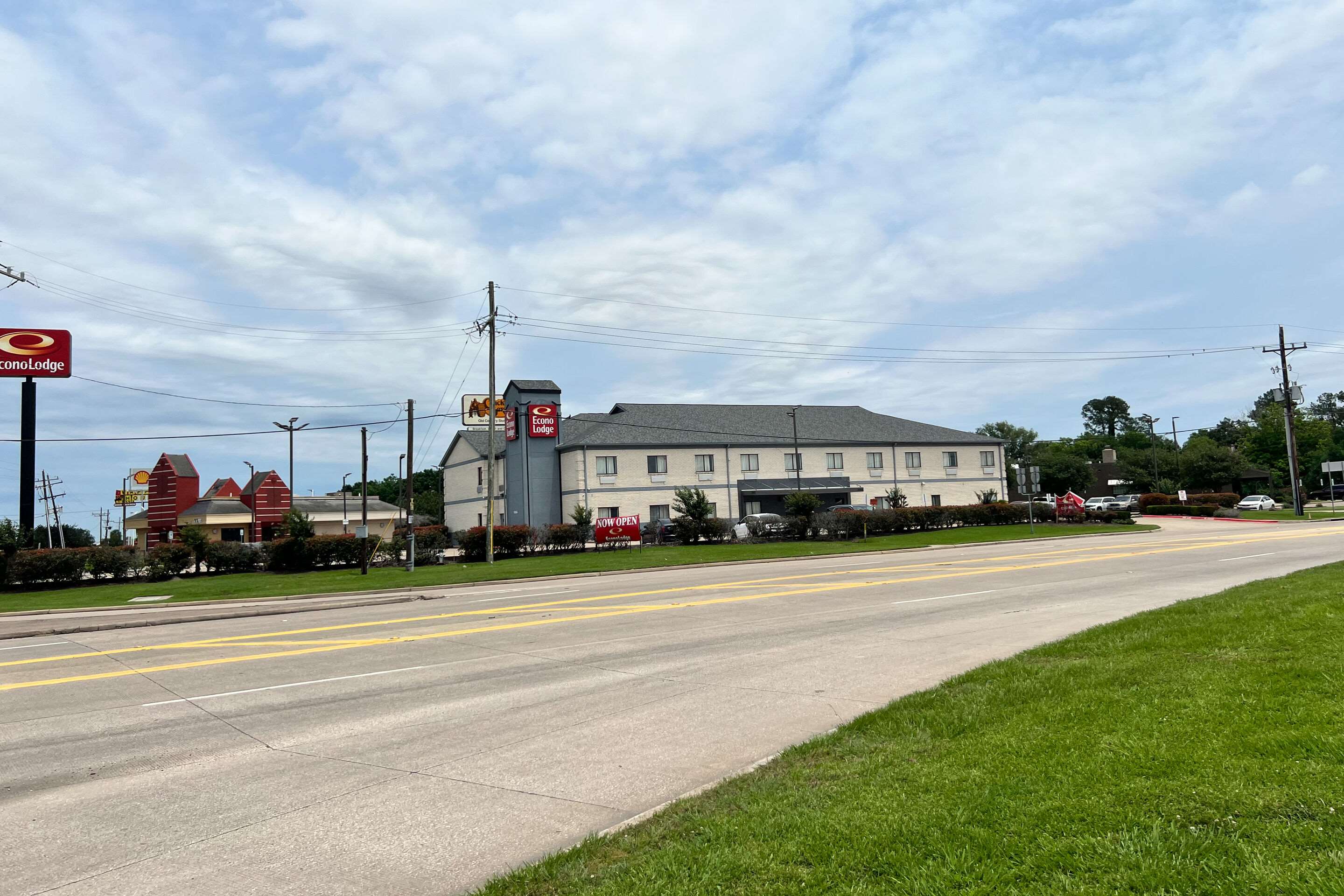 Hotel exterior | Econo Lodge Beaumont I-10 South