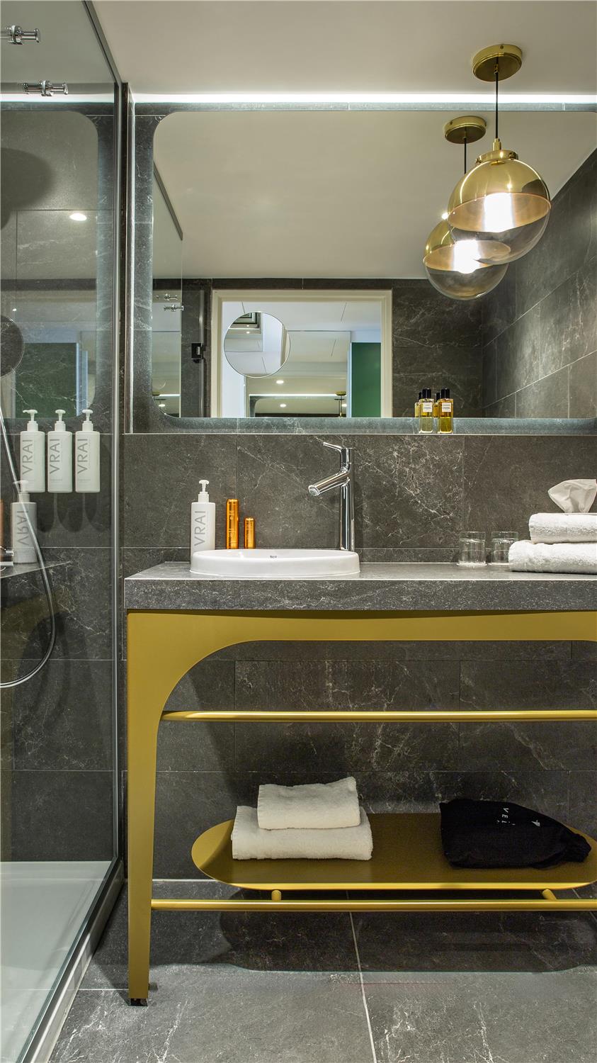 HÔTEL KYRIAD PRESTIGE ASNIERES SUR SEINE - Suite