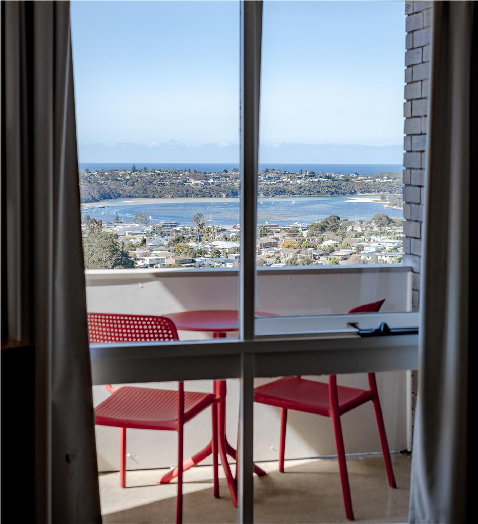 HILLCREST MERIMBULA-guestroom-Guest Room,Guest Room Amenity,On-Site.jpg