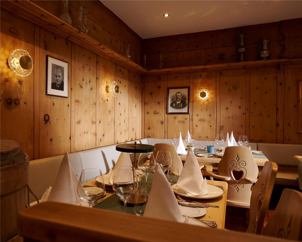 HOTEL FLUELA DAVOS PART OF HYATT - Photo 21