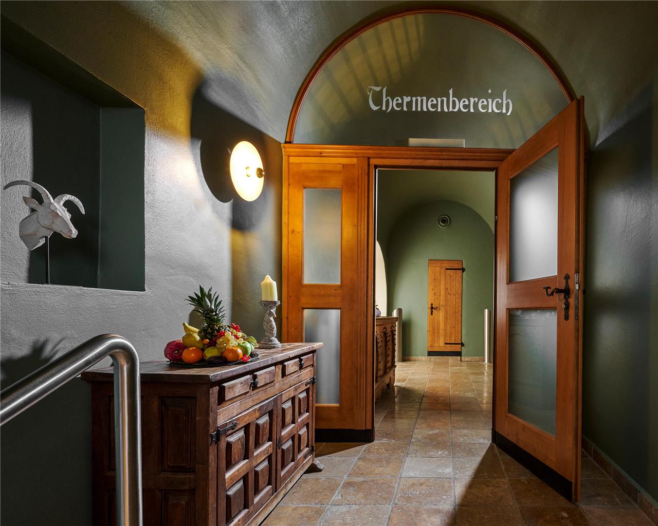 HOTEL FLUELA DAVOS PART OF HYATT - Photo 13