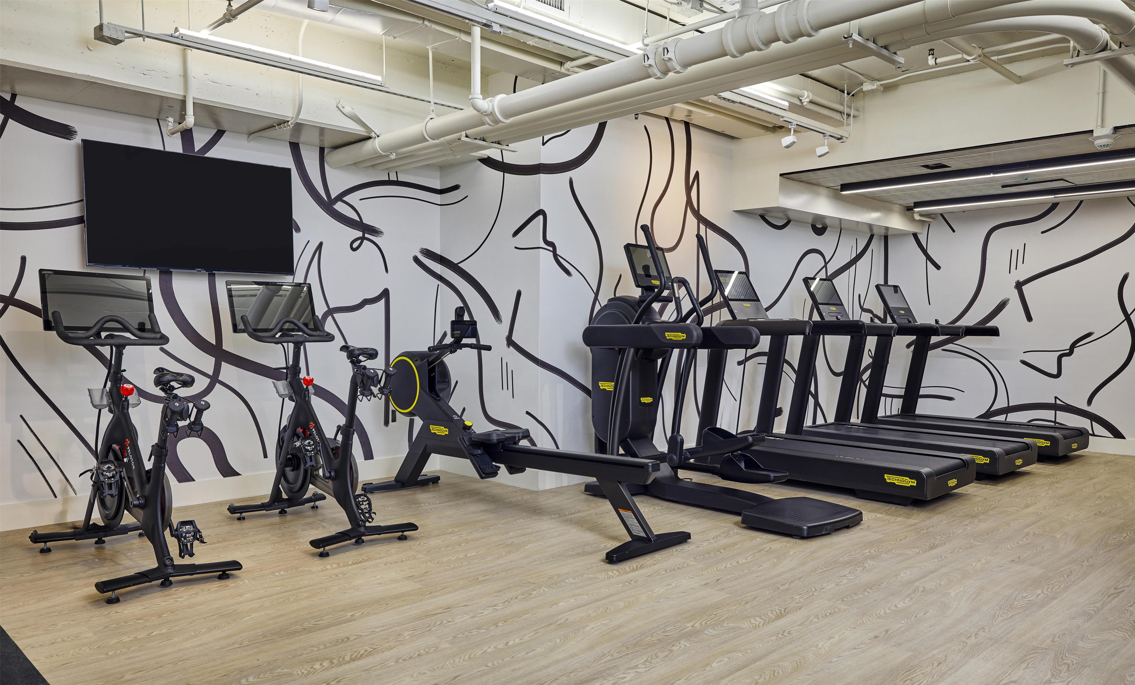 Health club fitness center gym | Cameo Beverly Hills