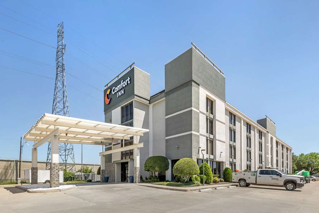 Comfort Inn Dallas N Love Field Airport