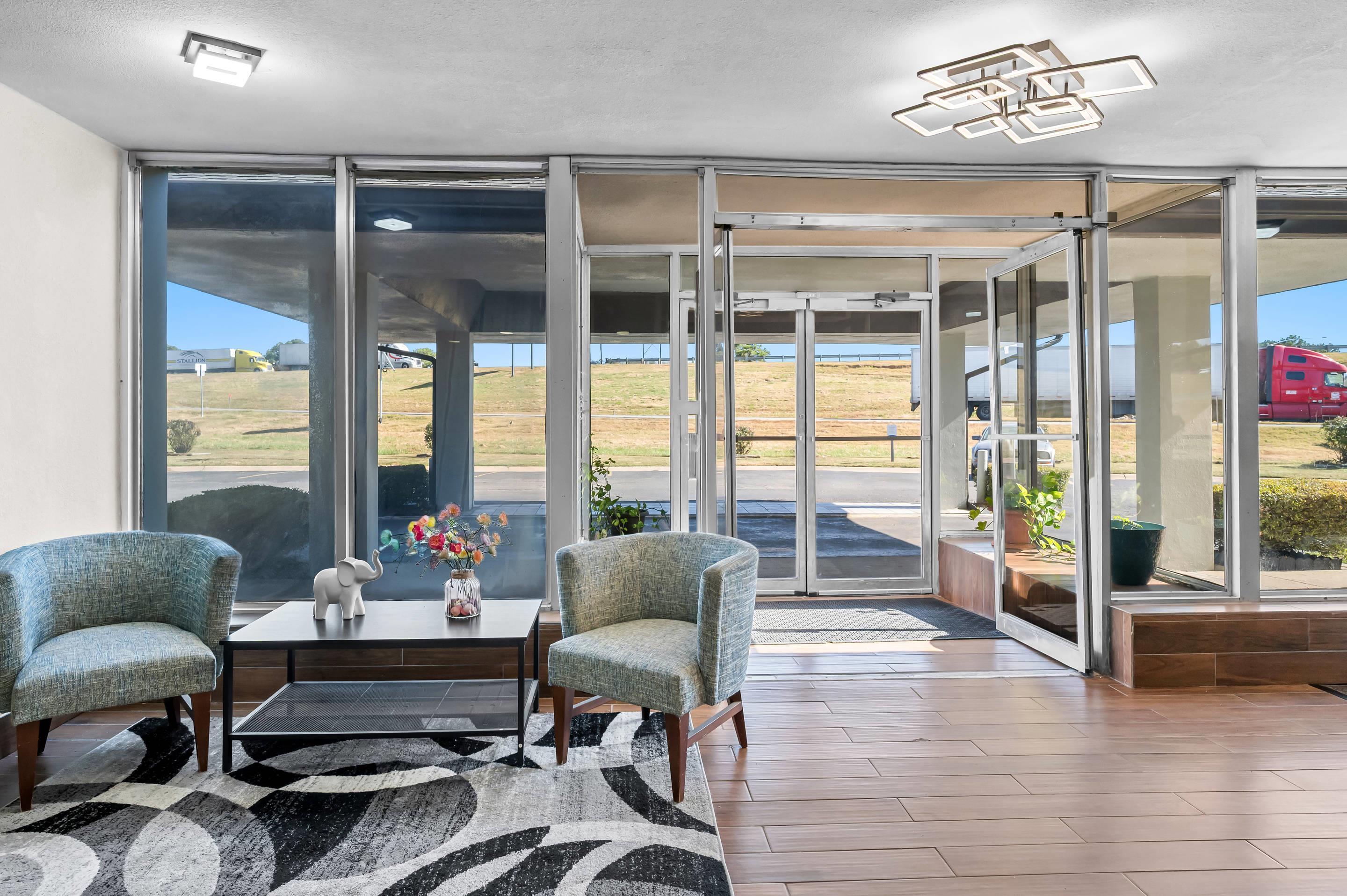 Hotel lobby | Express Inn and Suites
