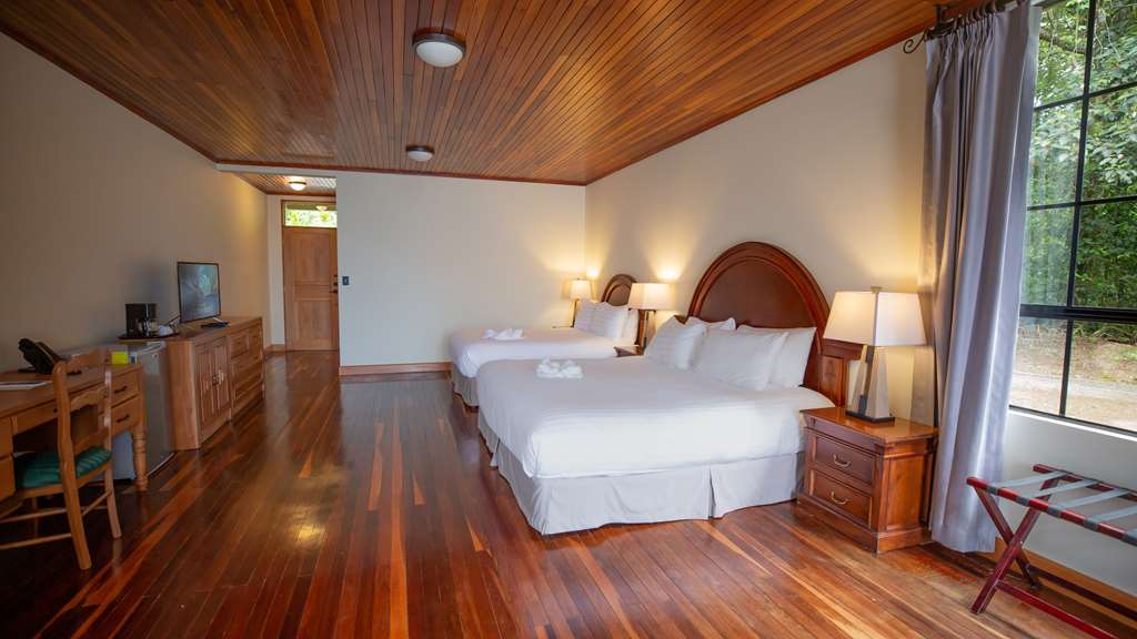 FONDAVELA MOUNTAIN HOTEL-guestroom-Guest Room,Suite,On-Site.jpg